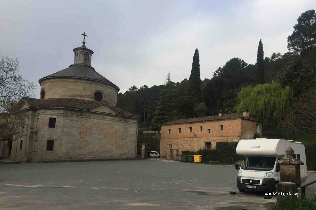 (05400) Arenas de San Pedro - Carretera Santuario San Pedro de Alcántara — foto 3