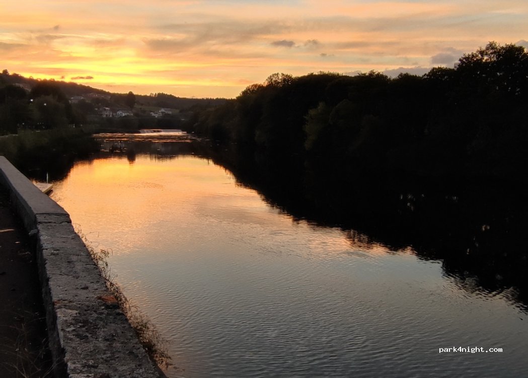 (27004) Lugo - 15 Rúa Fermín Rivera — foto 3