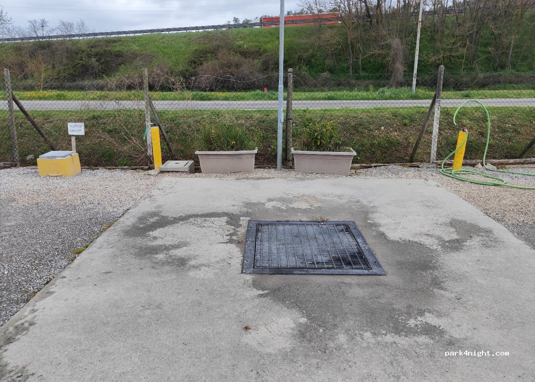 Camper Parking Area | Le Terme | Rapolano Terme — foto 4