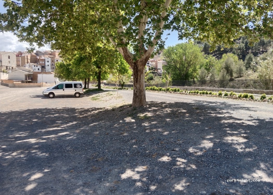 (12450) Jérica - 16B Calle Río — foto 4