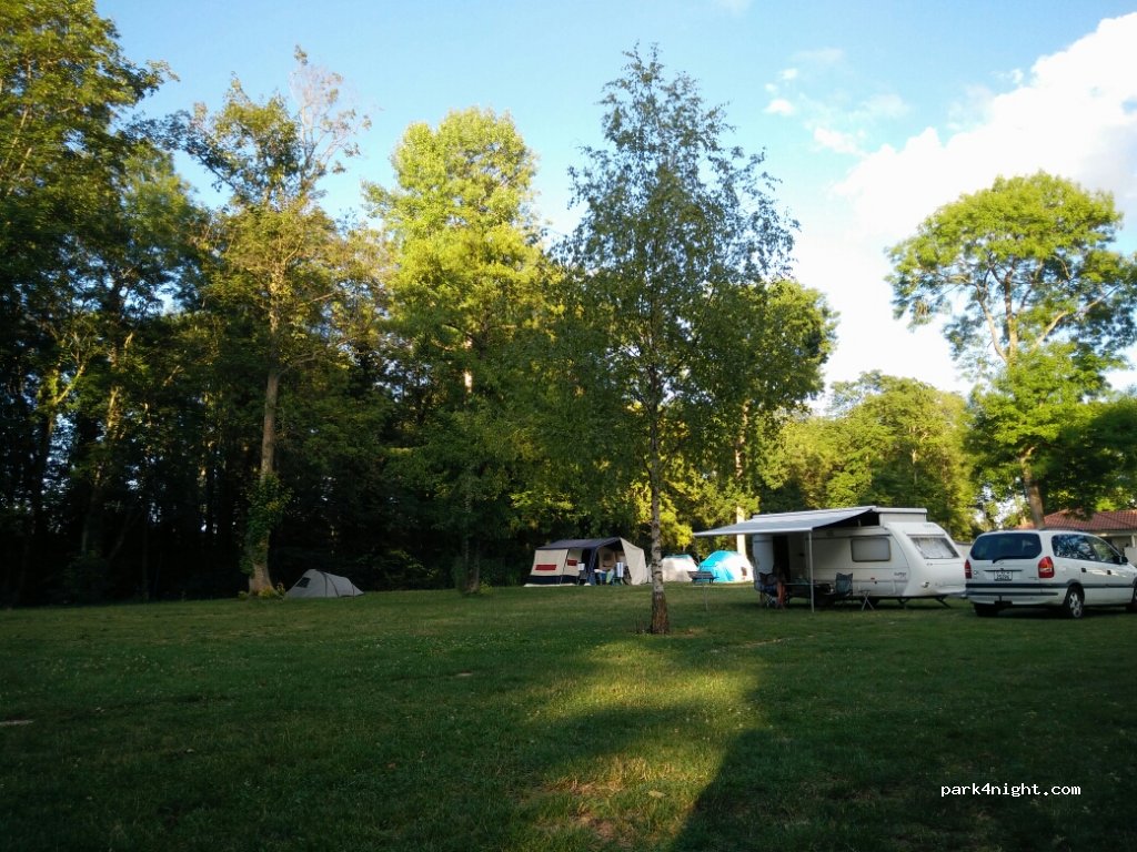 Camping Onlycamp - La Montagne de Reims — foto 2