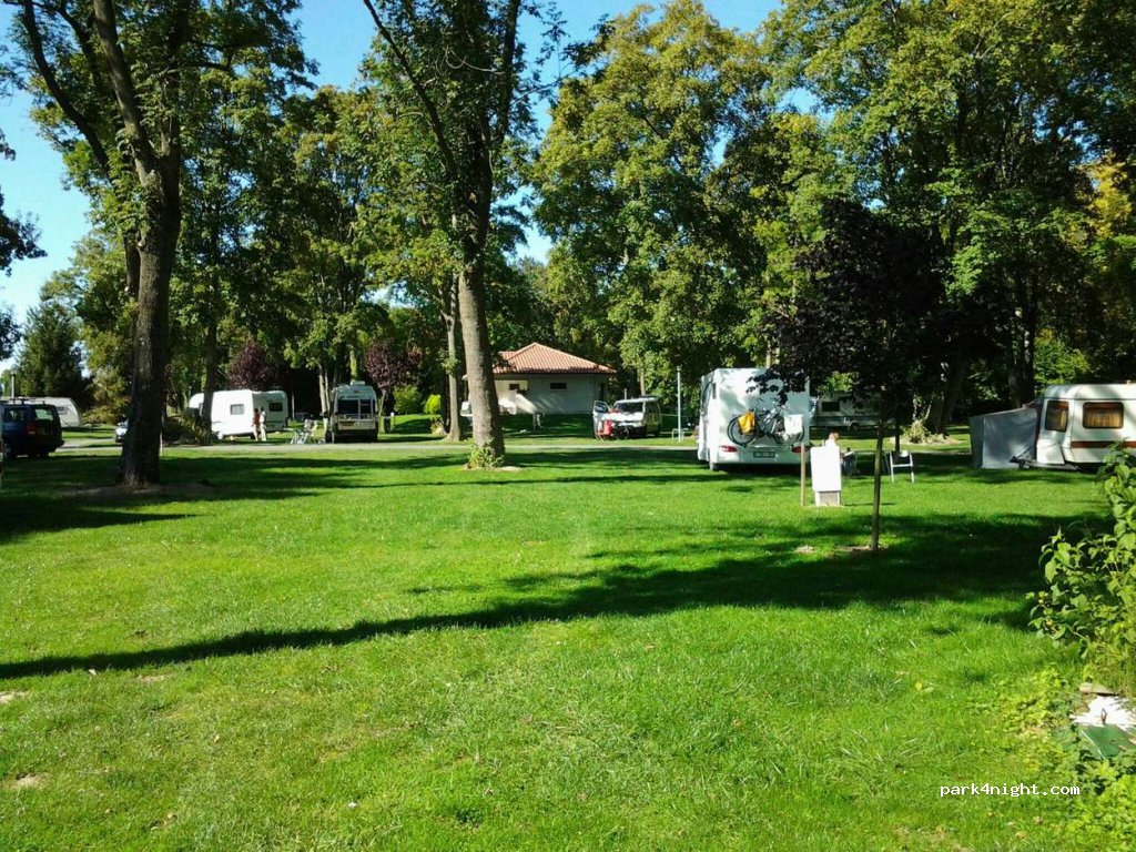 Camping Onlycamp - La Montagne de Reims — foto 5