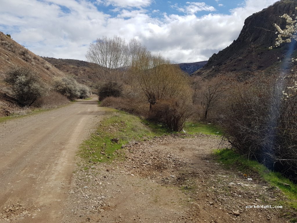 (06890)  - Unnamed Road — foto 2