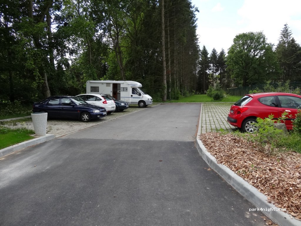 (35700) Rennes - Avenue des Gayeulles — foto
