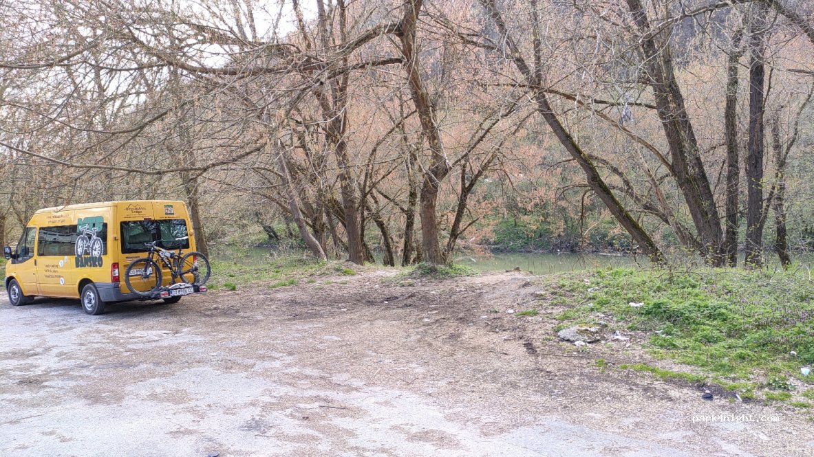 (5000) Veliko Tarnovo - 8a ulitsa — foto