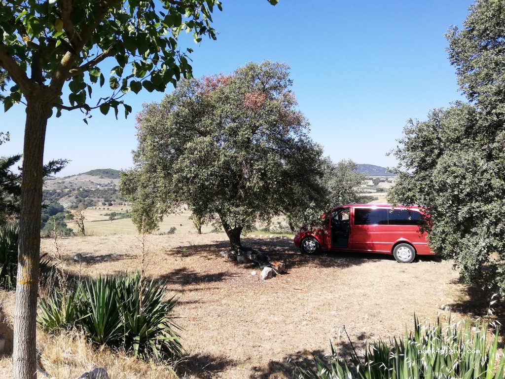 () Castelló de Farfanya - Unnamed Road — foto 3
