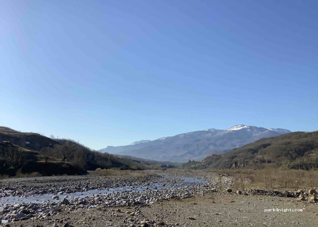 ()  - Unnamed Road — foto