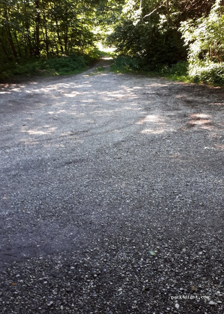(82327) Tutzing - Monatshauser Straße — foto