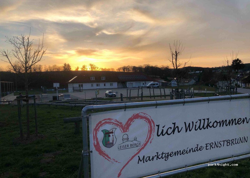 (2115) Ernstbrunn - 2 Korneuburgerstraße — foto 2