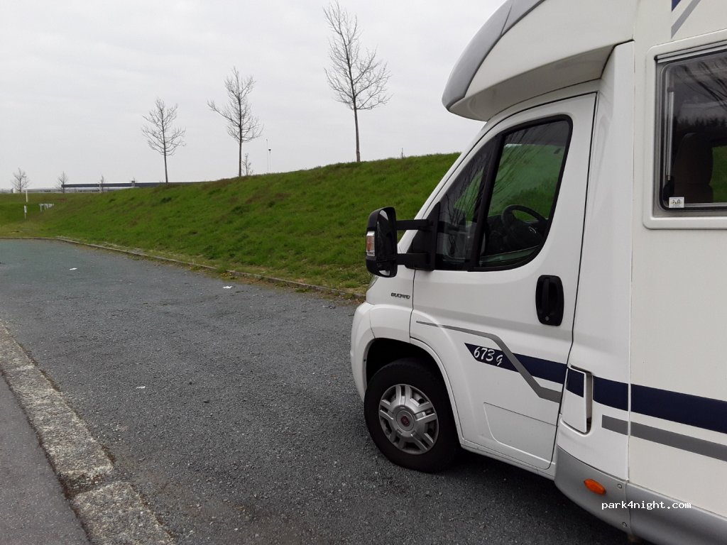(7110) La Louvière - 172 Pavé du Roeulx — foto