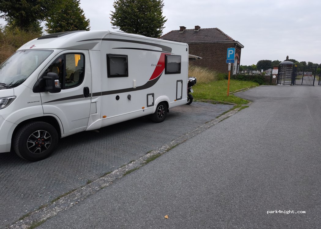 (7110) La Louvière - 172 Pavé du Roeulx — foto 3