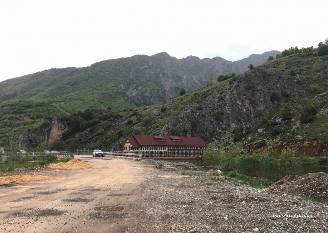 () Borovë - Unnamed Road — foto