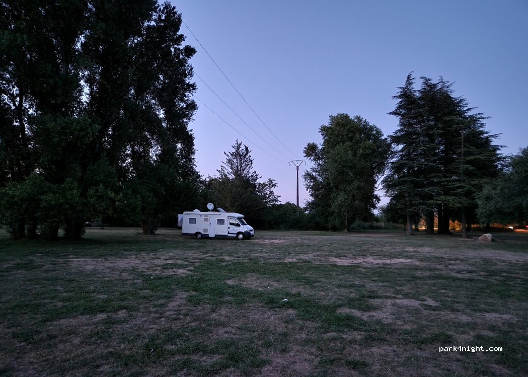 (83520) Roquebrune-sur-Argens - 1186 CD7 — foto 3