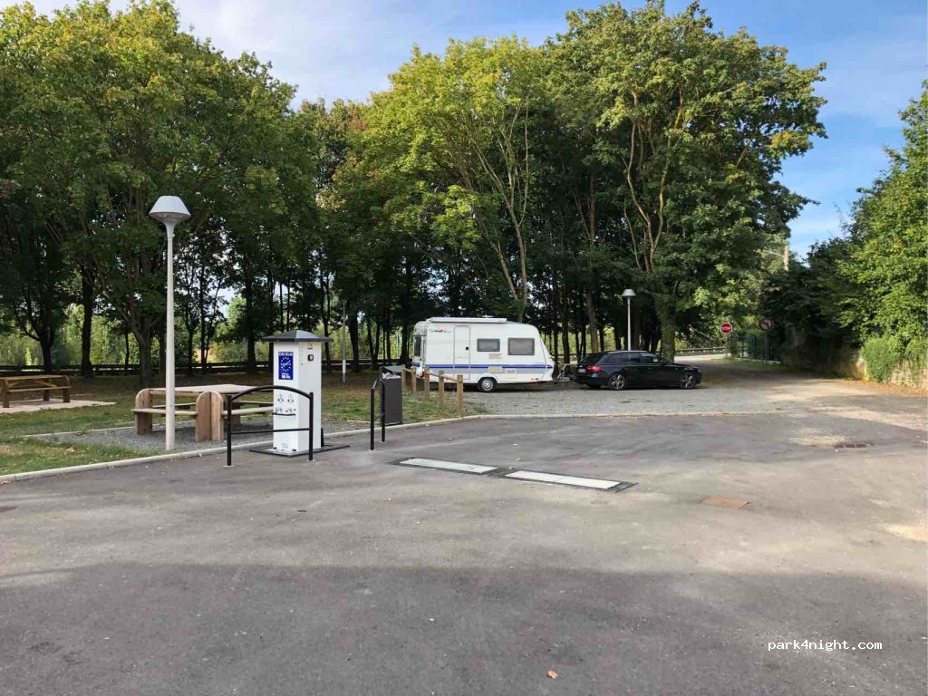 (28160) Yèvres - 8 Rue du Pont — foto 2