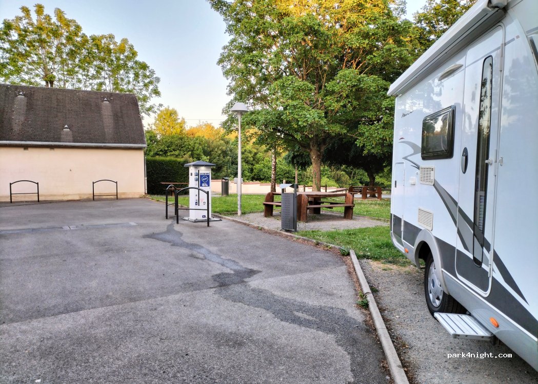 (28160) Yèvres - 8 Rue du Pont — foto 5