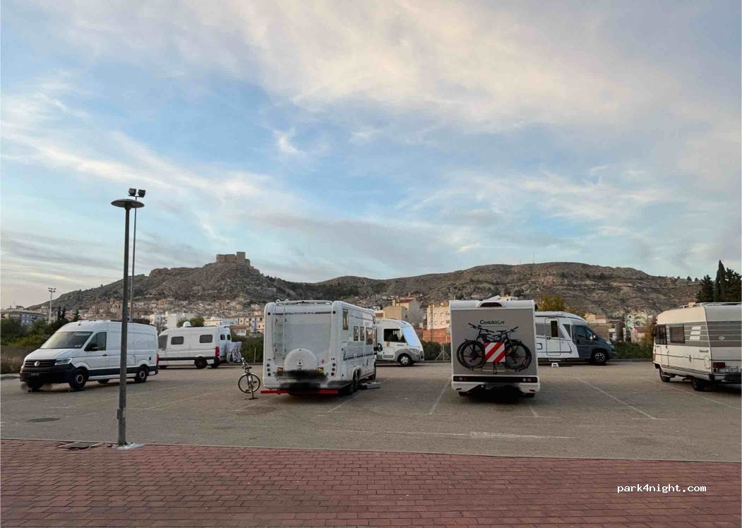 Área de AutoCaravanas Mula — foto 5