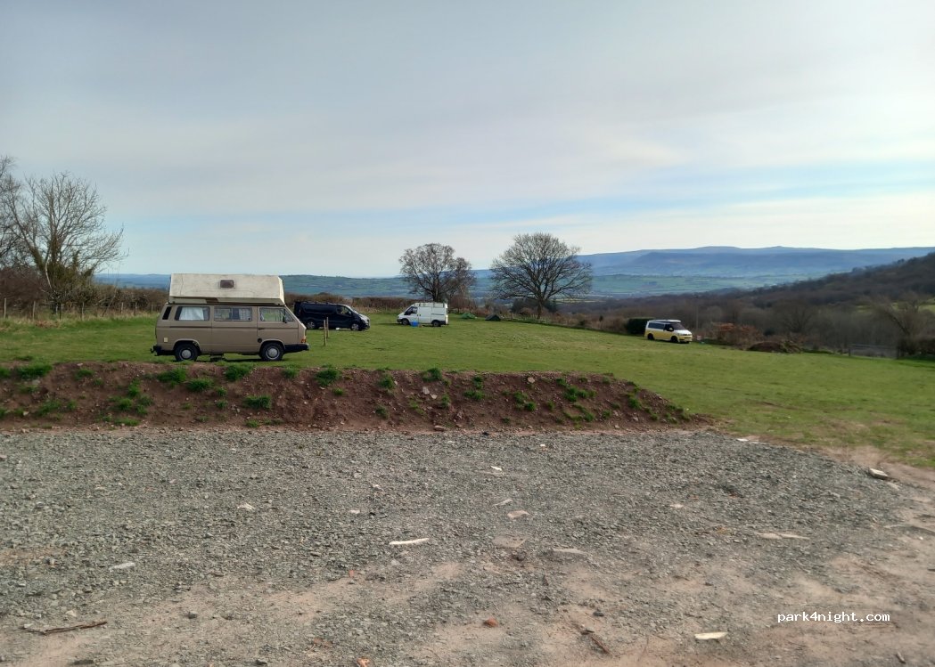 Cwmcynwyn Farm campsite — foto