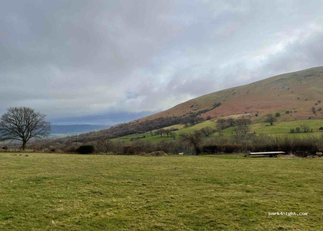 Cwmcynwyn Farm campsite — foto 3