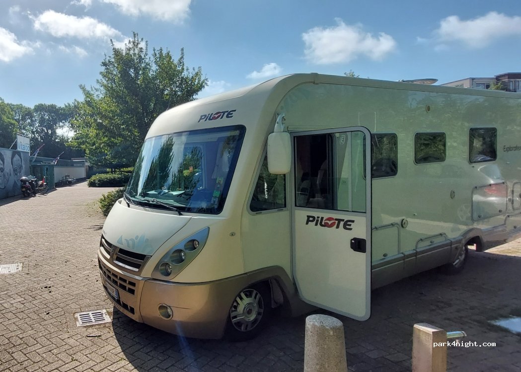 (8701 XG) Bolsward - 5 Badweg — foto 4
