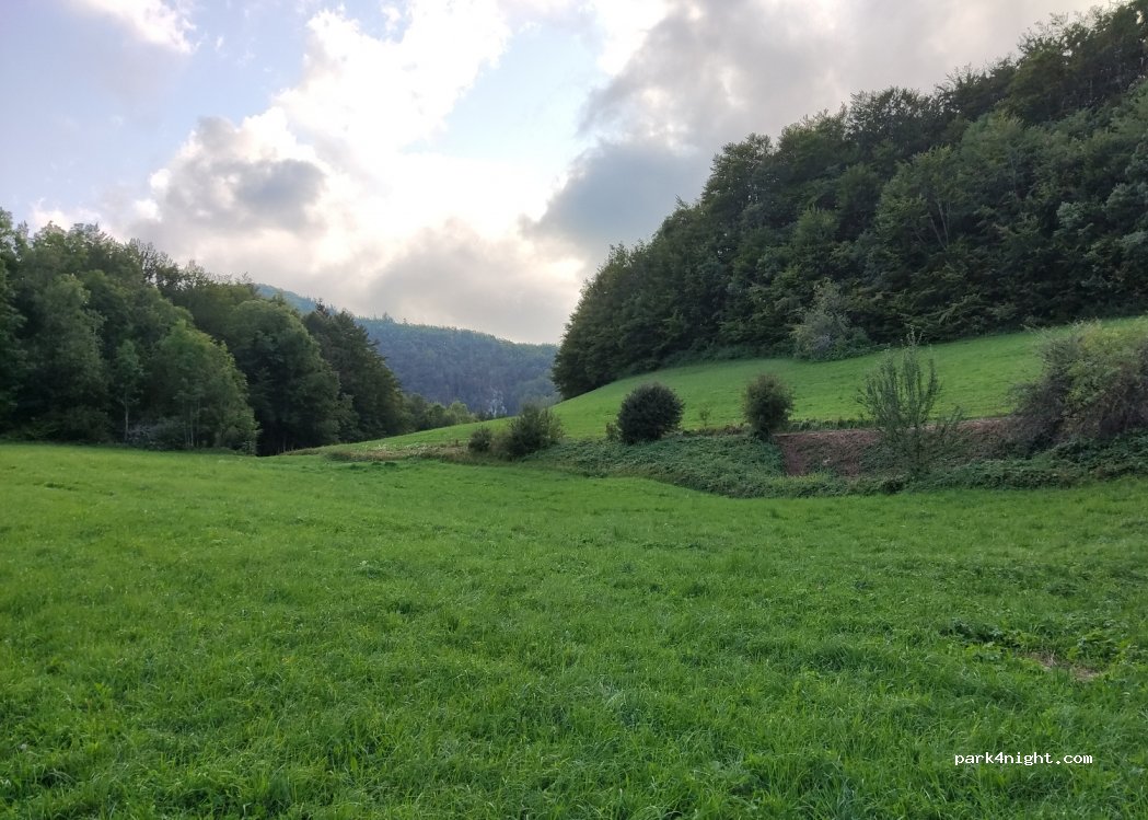 (01410) Champfromier - Unnamed Road — foto 2