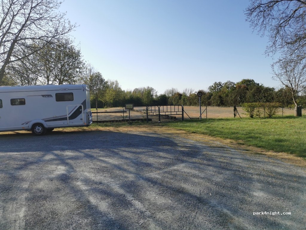 (85490) Benet - 50 Route des Pictons — foto