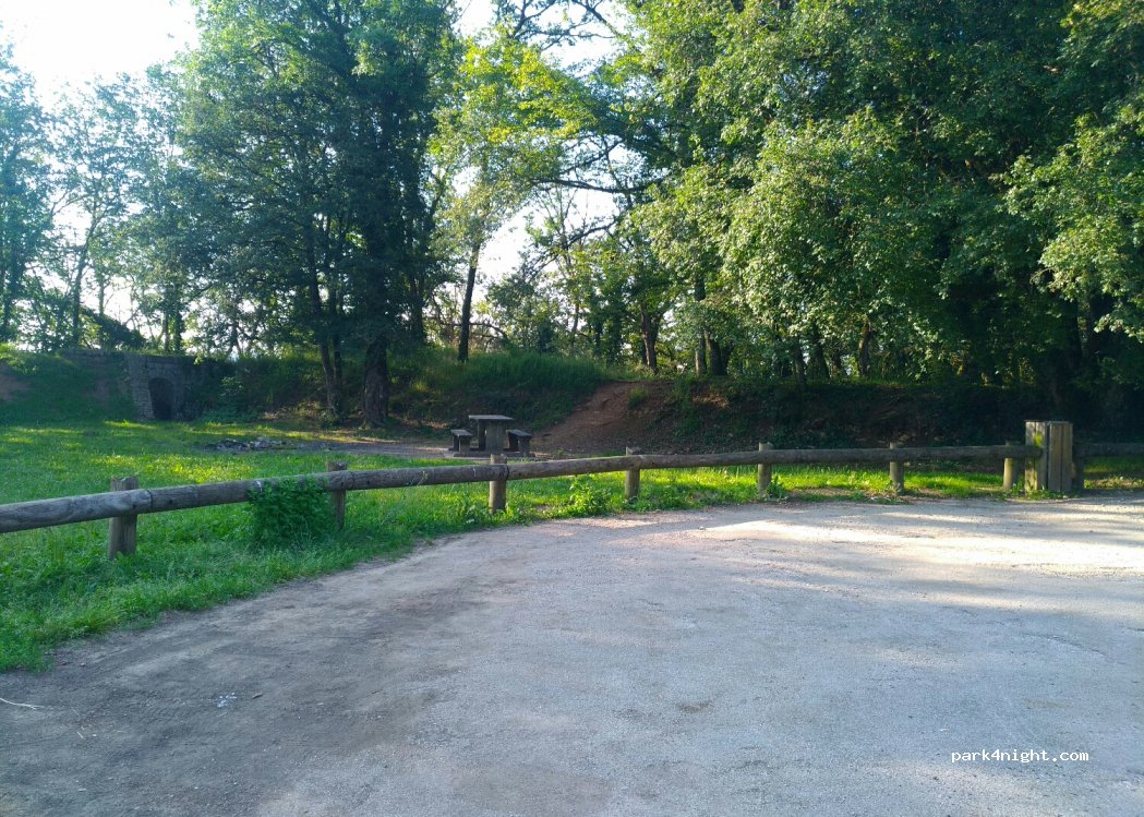 (25000) Besançon - 99 Chemin du Fort de Planoise — foto