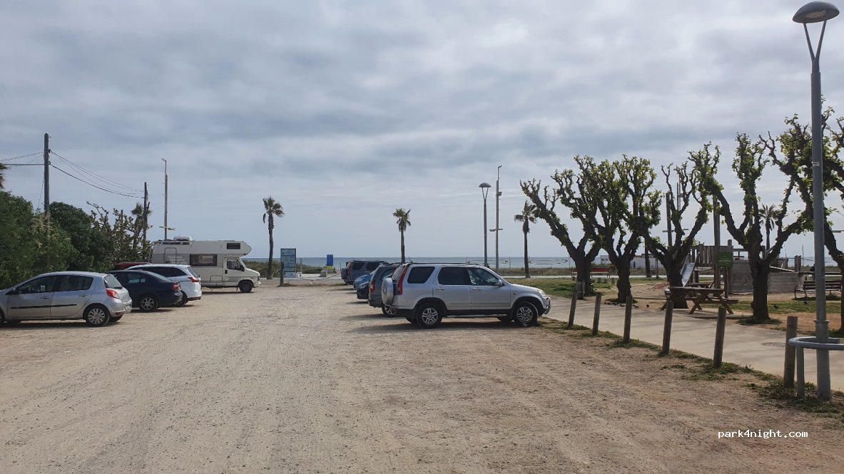 (08860) Castelldefels - 139I Passeig Marítim — foto