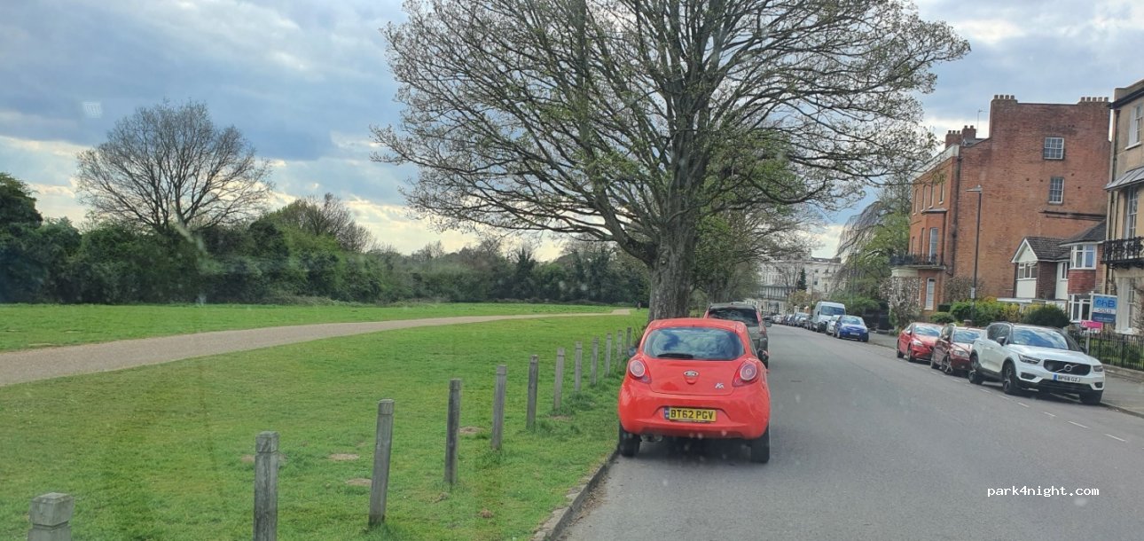 (CV32 4EY) Leamington Spa - 42A Newbold Terrace East — foto