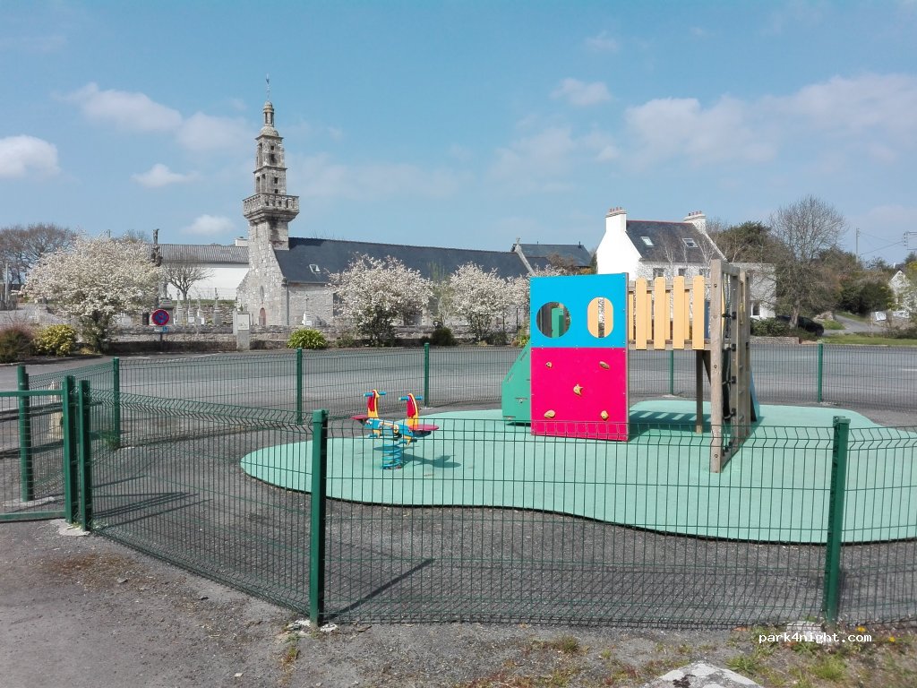 (29260) Loc-Brévalaire - 19 La Cave — foto 3
