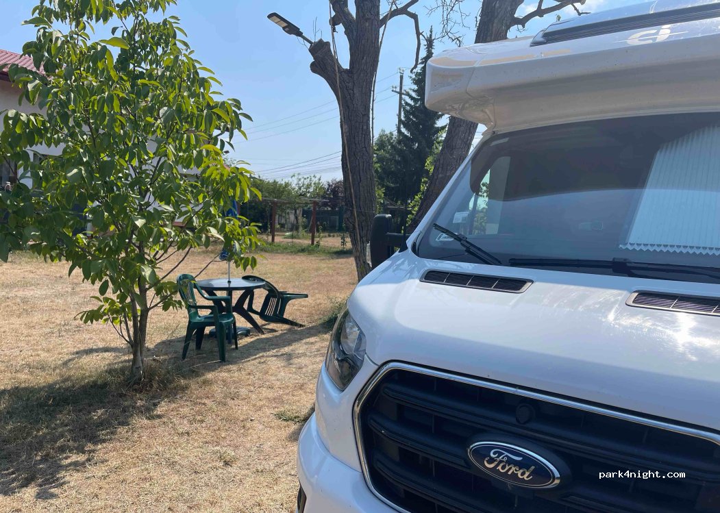 Discreet Motorhome Park — foto 2