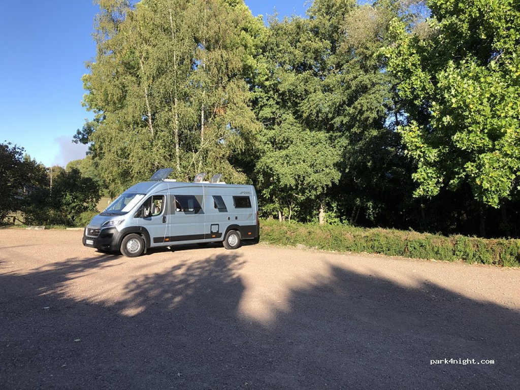 (58110) Tamnay-en-Bazois - D978 — foto
