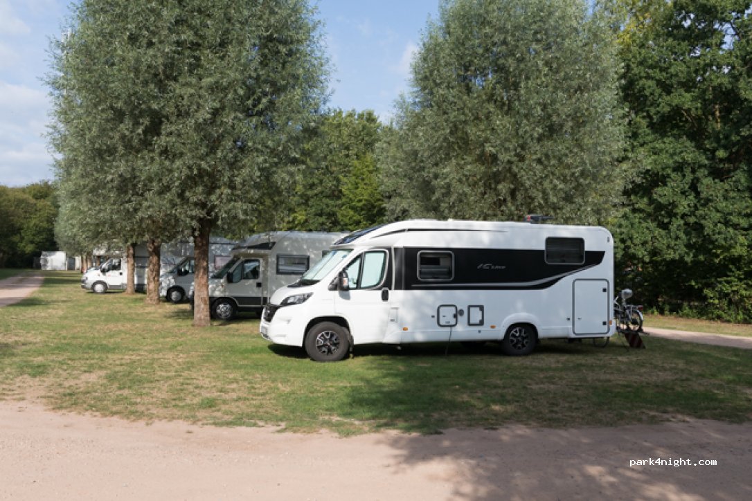 Wohnmobilstellplatz Dreiländersee — foto