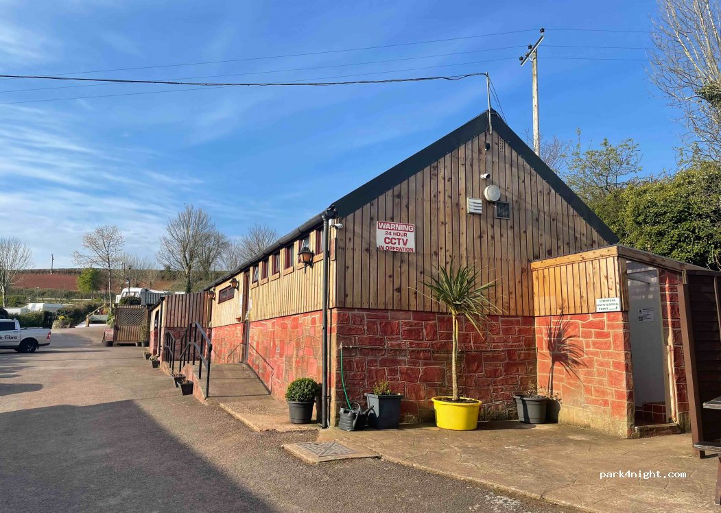 (TQ3 1ST)  - Widdicombe Lane — foto