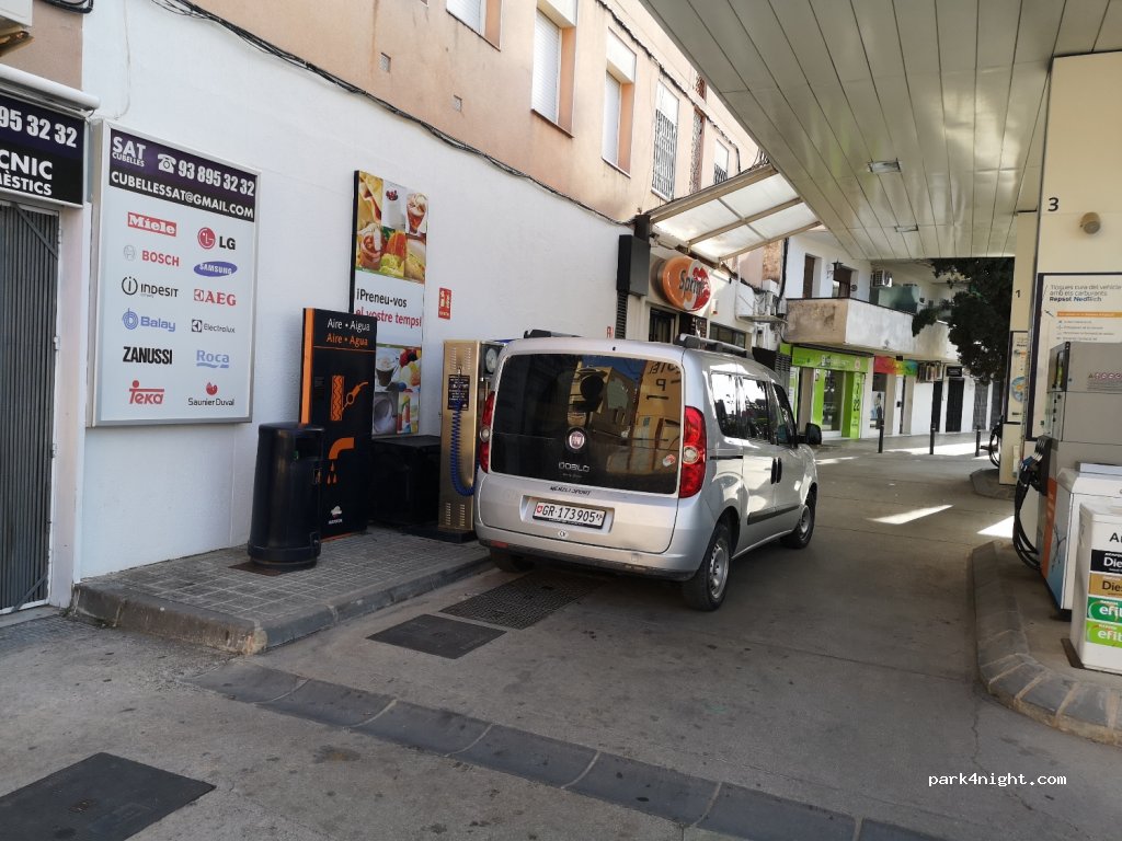 (08880) Cubelles - 4 Carrer de l'Estació — foto