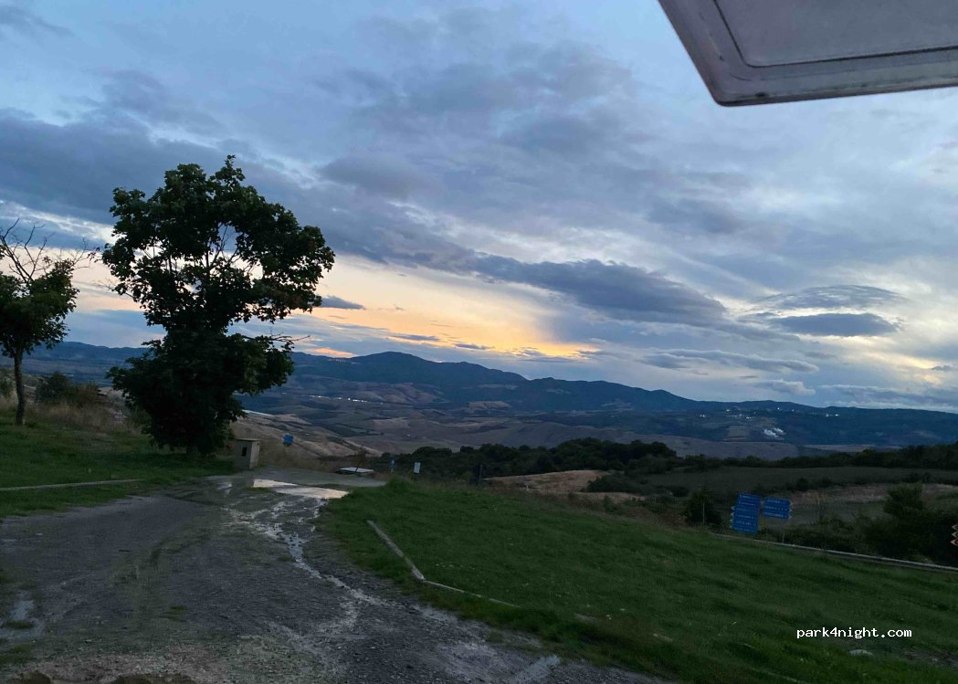 (53040) Radicofani - Via A. de Gasperi — foto 4