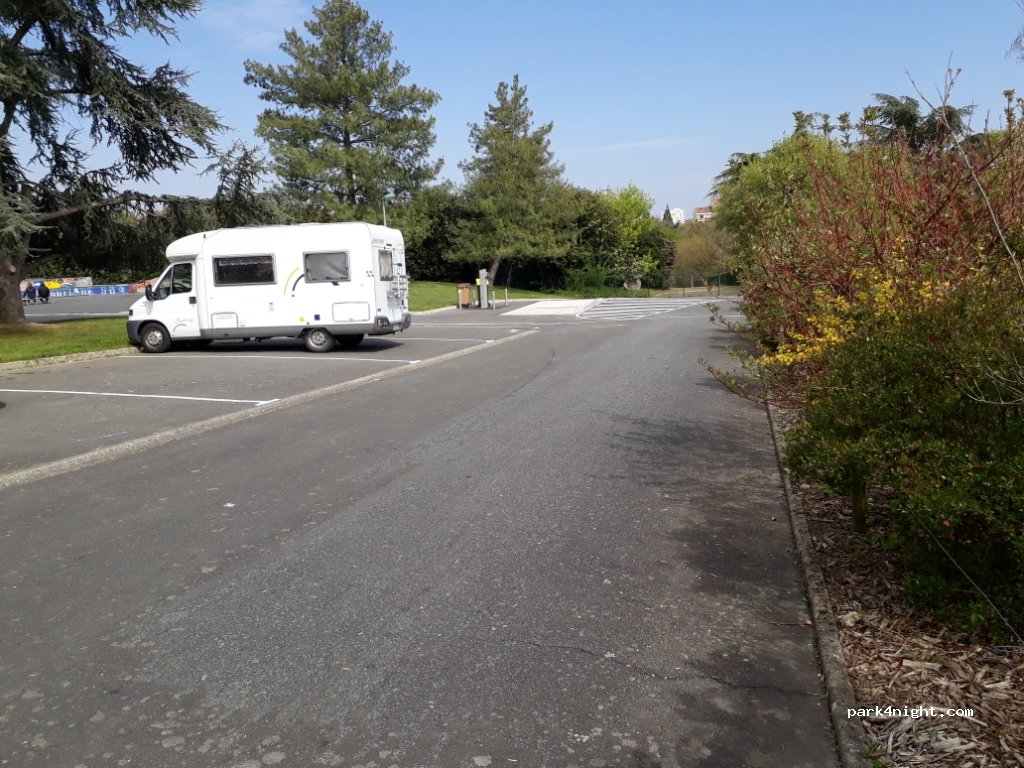 (49300) Cholet - 42 Avenue Anatole Manceau — foto