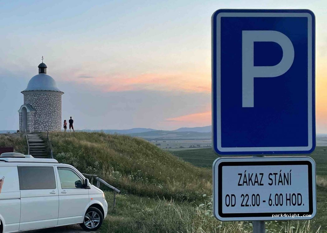 (691 02) Velké Bílovice - Unnamed Road — foto 4