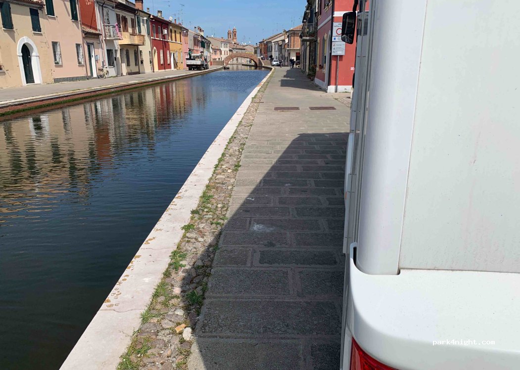 (44022) Comacchio - 31 Via San Pietro — foto 4