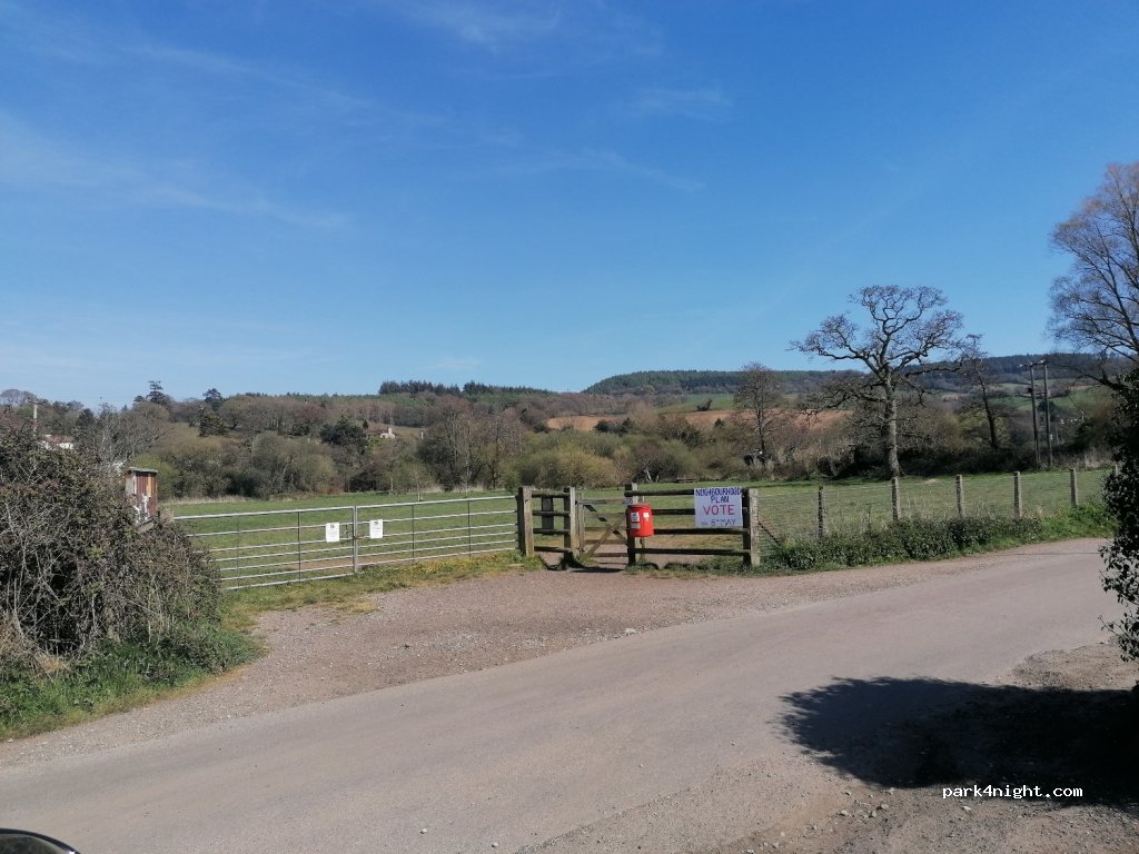 (EX10 0EY) Newton Poppleford - Back Lane — foto