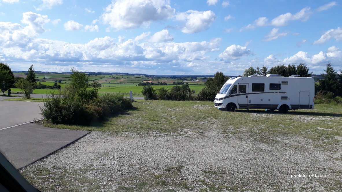 Wohnmobilstellplatz Römerpark Limesmuseum — foto 2