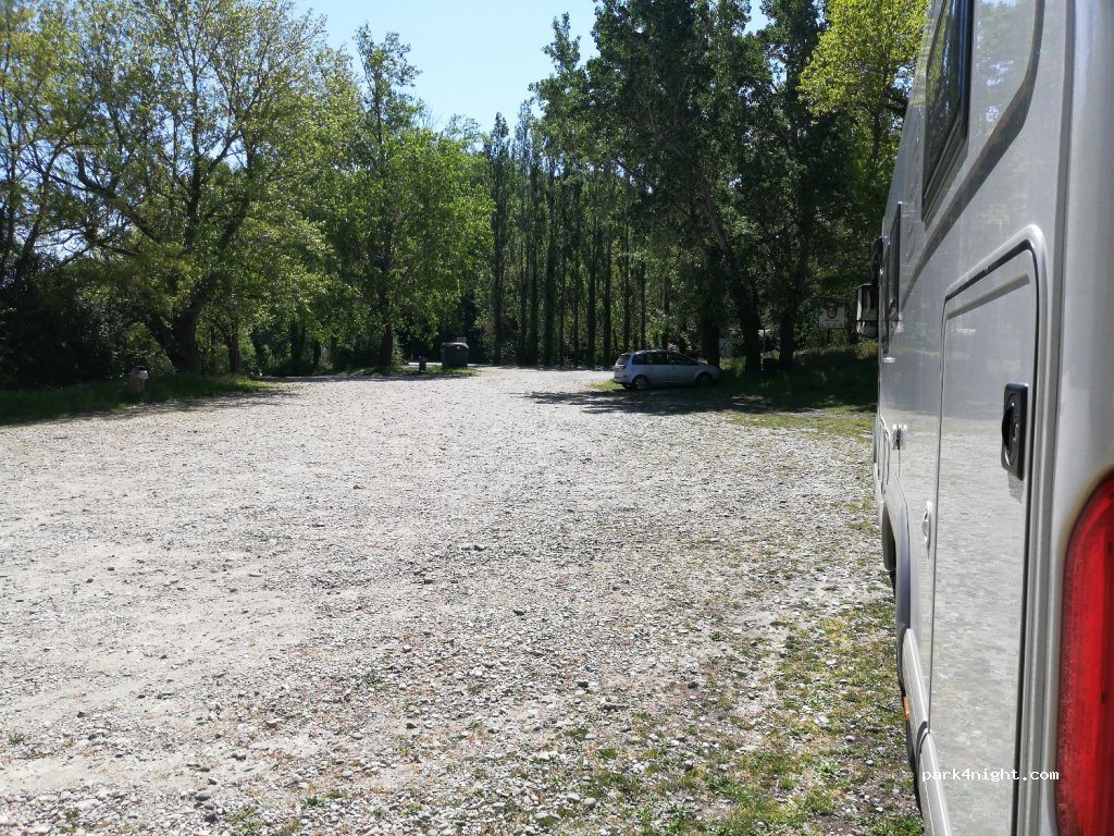 (84000) Avignon - 4682 Route de l'Islon — foto