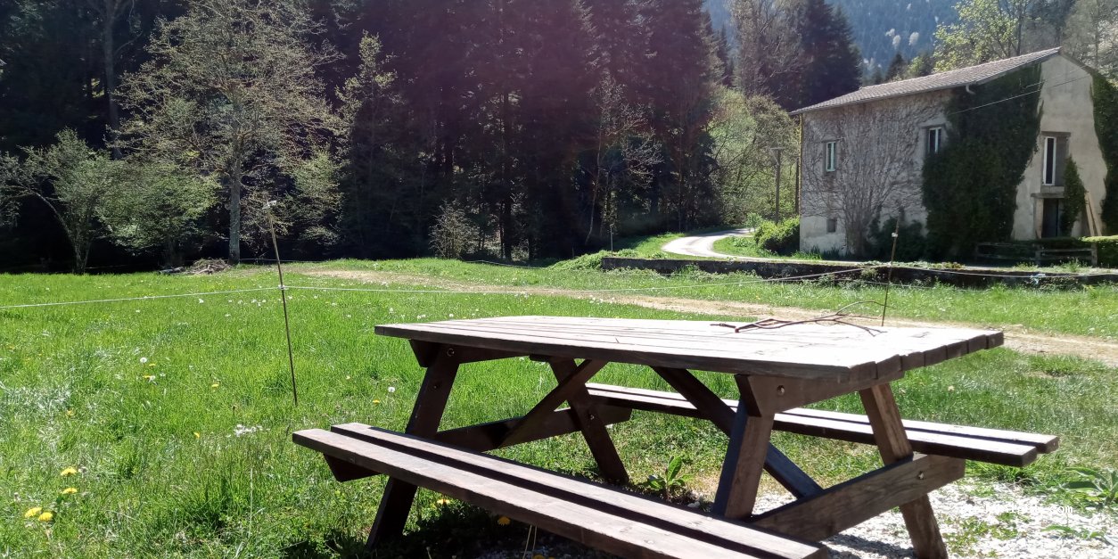 Au mohair des Alpy — foto