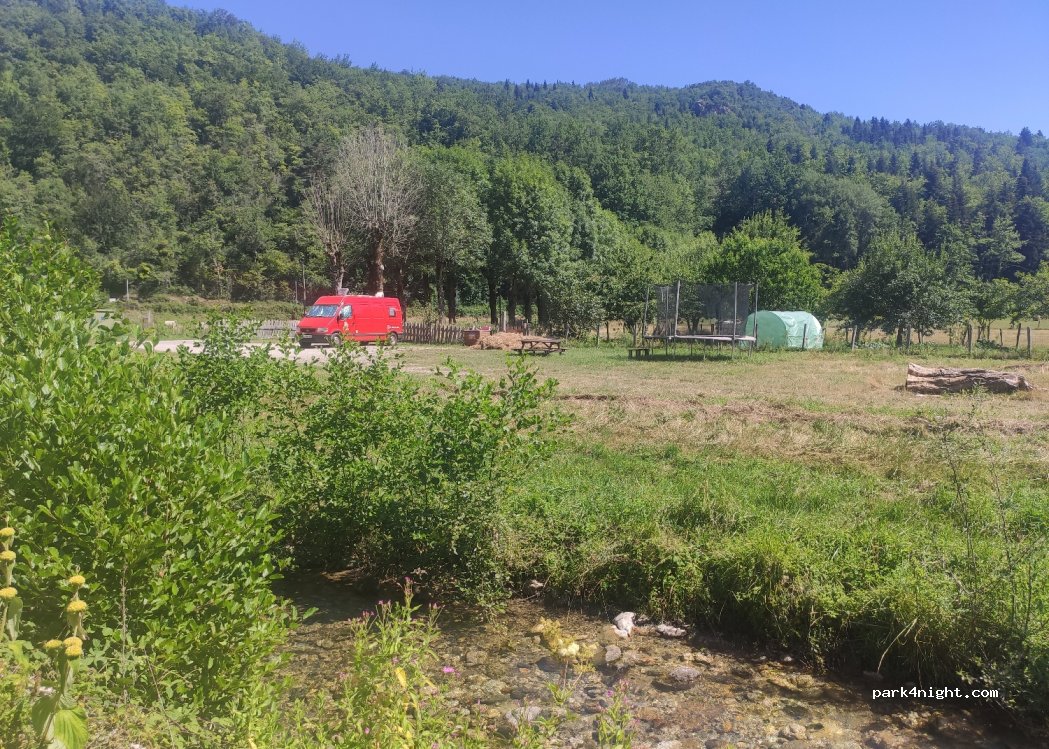 Au mohair des Alpy — foto 3