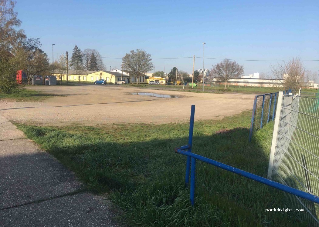 (04435) Schkeuditz - 8 Kursdorfer Straße — foto 2