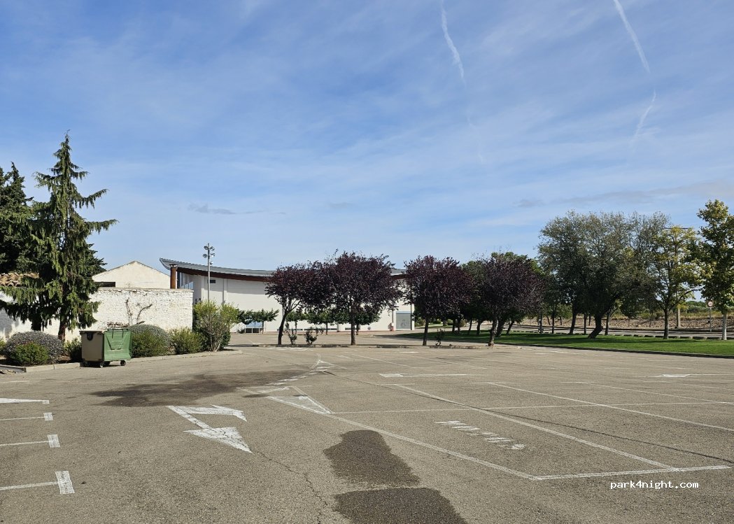 (50196) La Muela - 68 Calle el Justicia de Aragón — foto 4