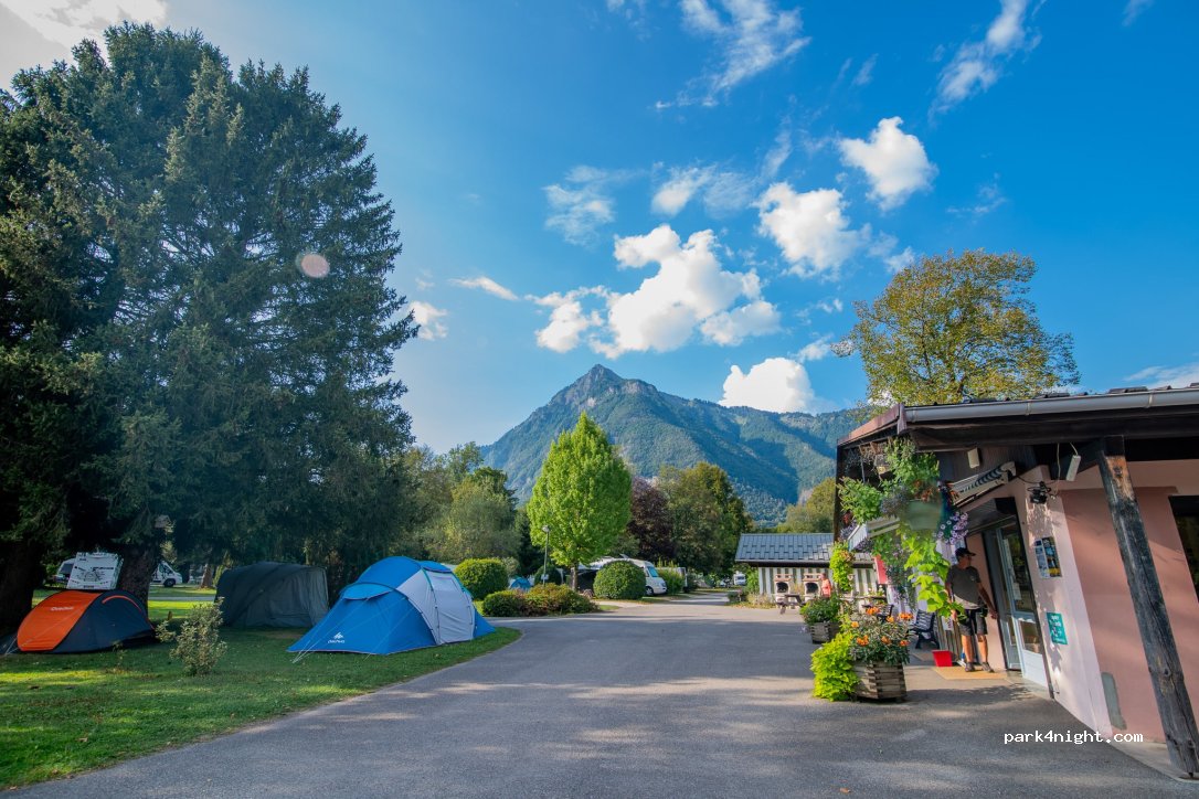 Camping Onlycamp - Les Thézières — foto