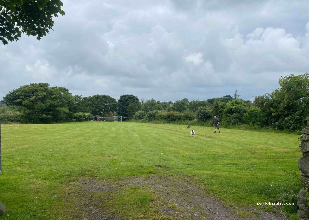 Llys Derwen camp site — foto 3