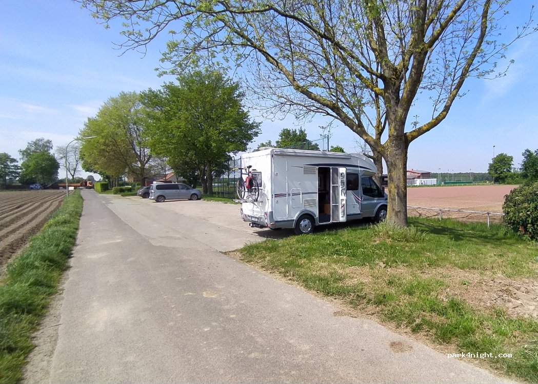 (41844) Wegberg - 11 Warmersweg — foto