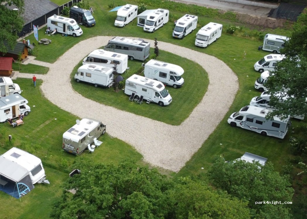 Camperplaats Twente at Reensboer in Geesteren ov — foto