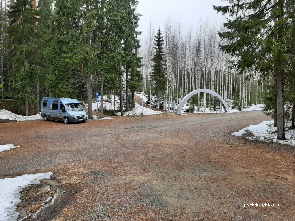 (81220)  - 5 Tähtitornintie — foto